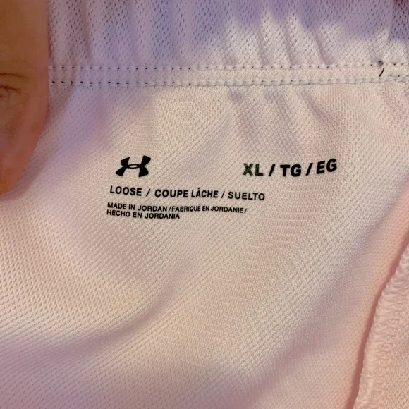 Under Armour Performance Shorts - Picture 8 of 8